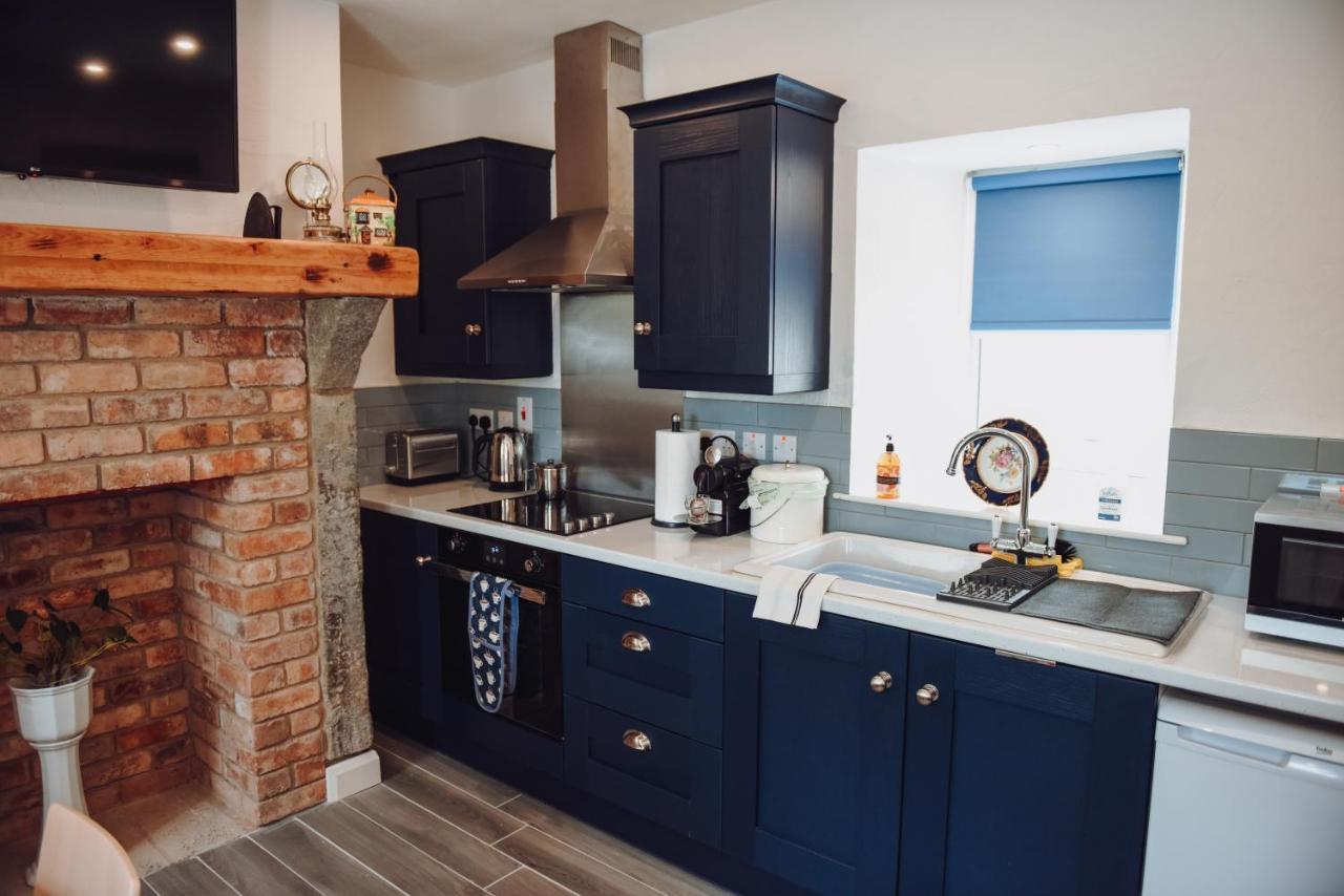 Lizzie'S Cottage Drumaroad Bagian luar foto